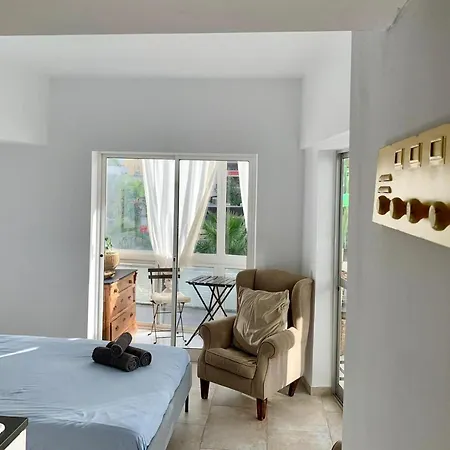 아파트 Begonia Center 230 By Namaste Elite